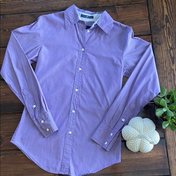 GAP Tops - Gap purple and white fitted button down 0